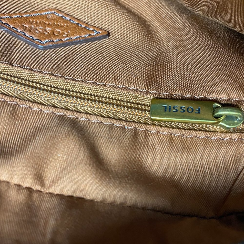 Fossil Gemma Leather Crossbody Cerulean Blue with Adjustable Strap Shoulder Bag - Picture 13 of 16